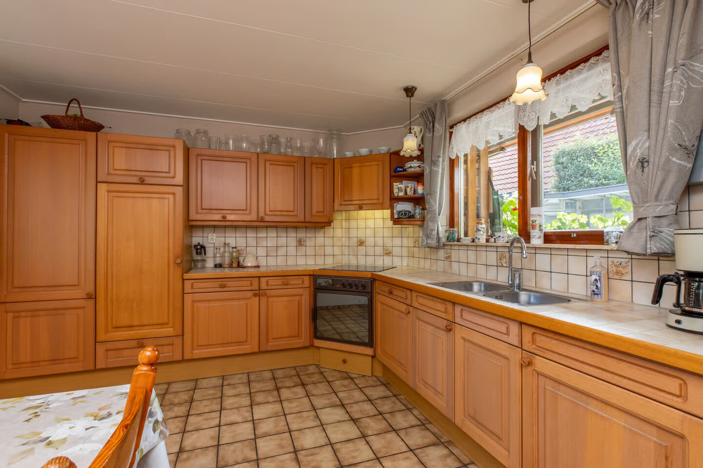 Twee-onder-één-kap te koop: Pauwhoekstraat 1, Meliskerke