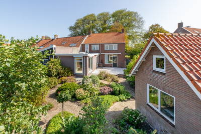 Dorpsplein 14
