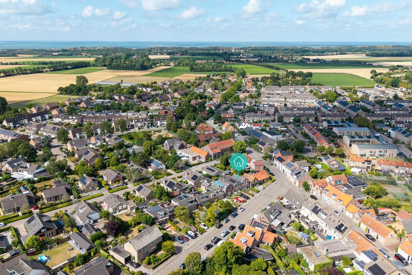 Hoekwoning te koop: Kerkhoflaan 4, Koudekerke