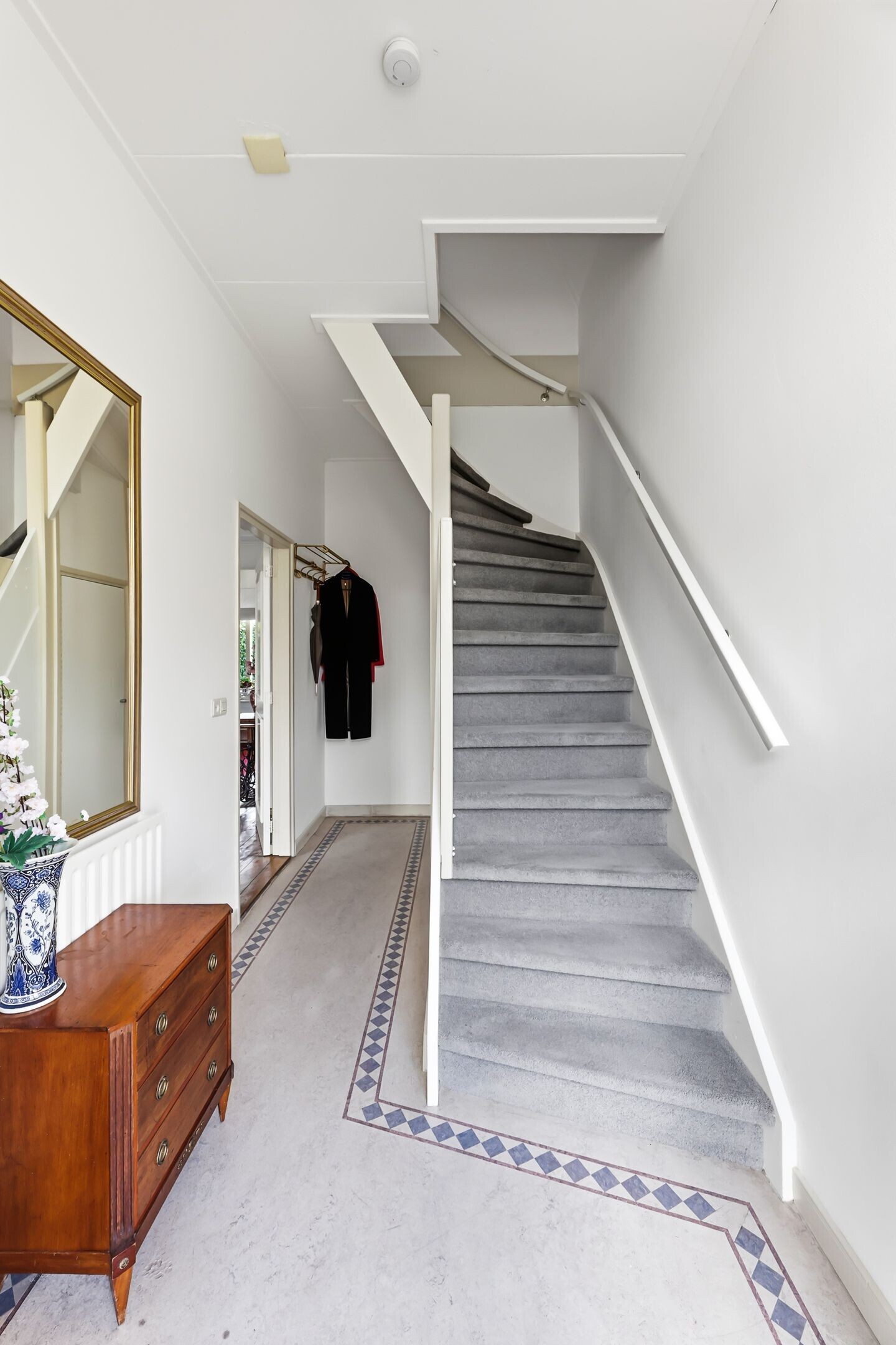 Hoekwoning te koop: Kerkhoflaan 4, Koudekerke