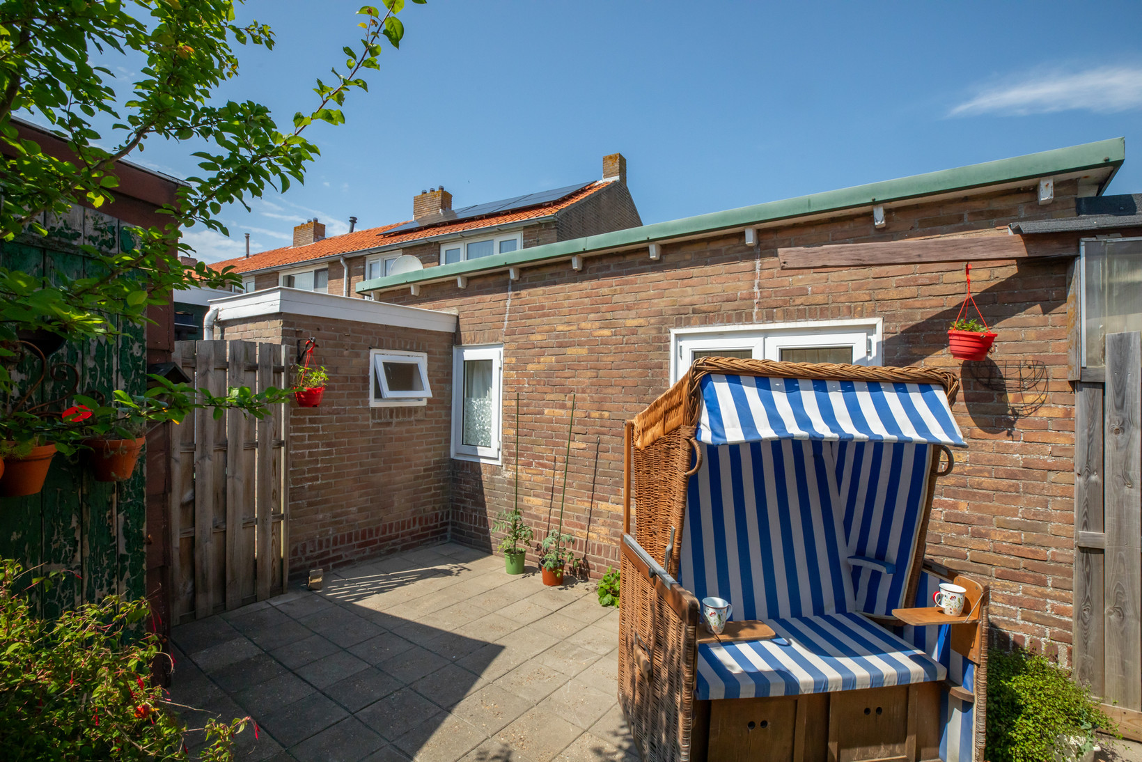 Hoekwoning te koop: Oranjeplein 17, Zoutelande