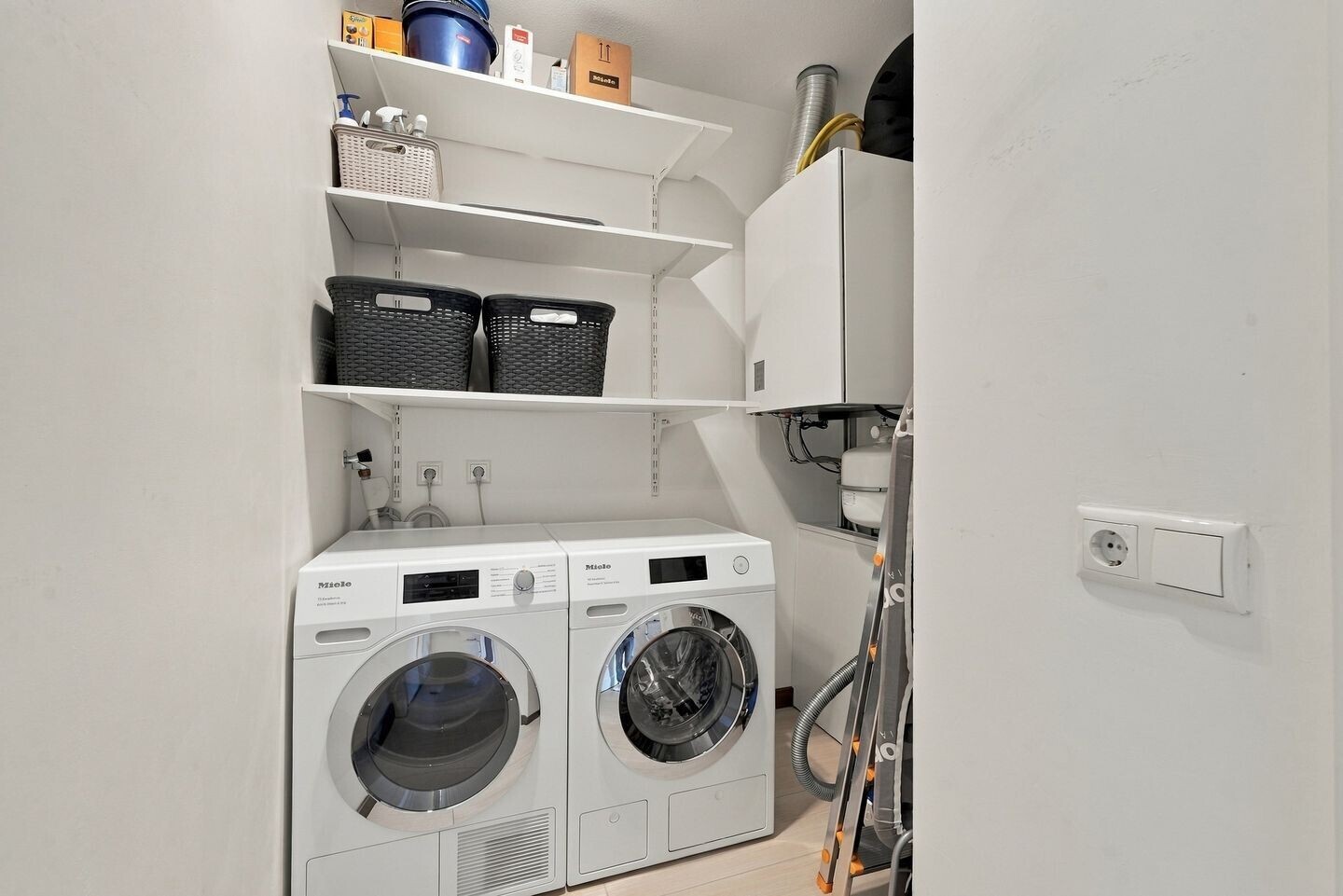 Appartement te koop: Coosje Buskenstraat 109, Vlissingen