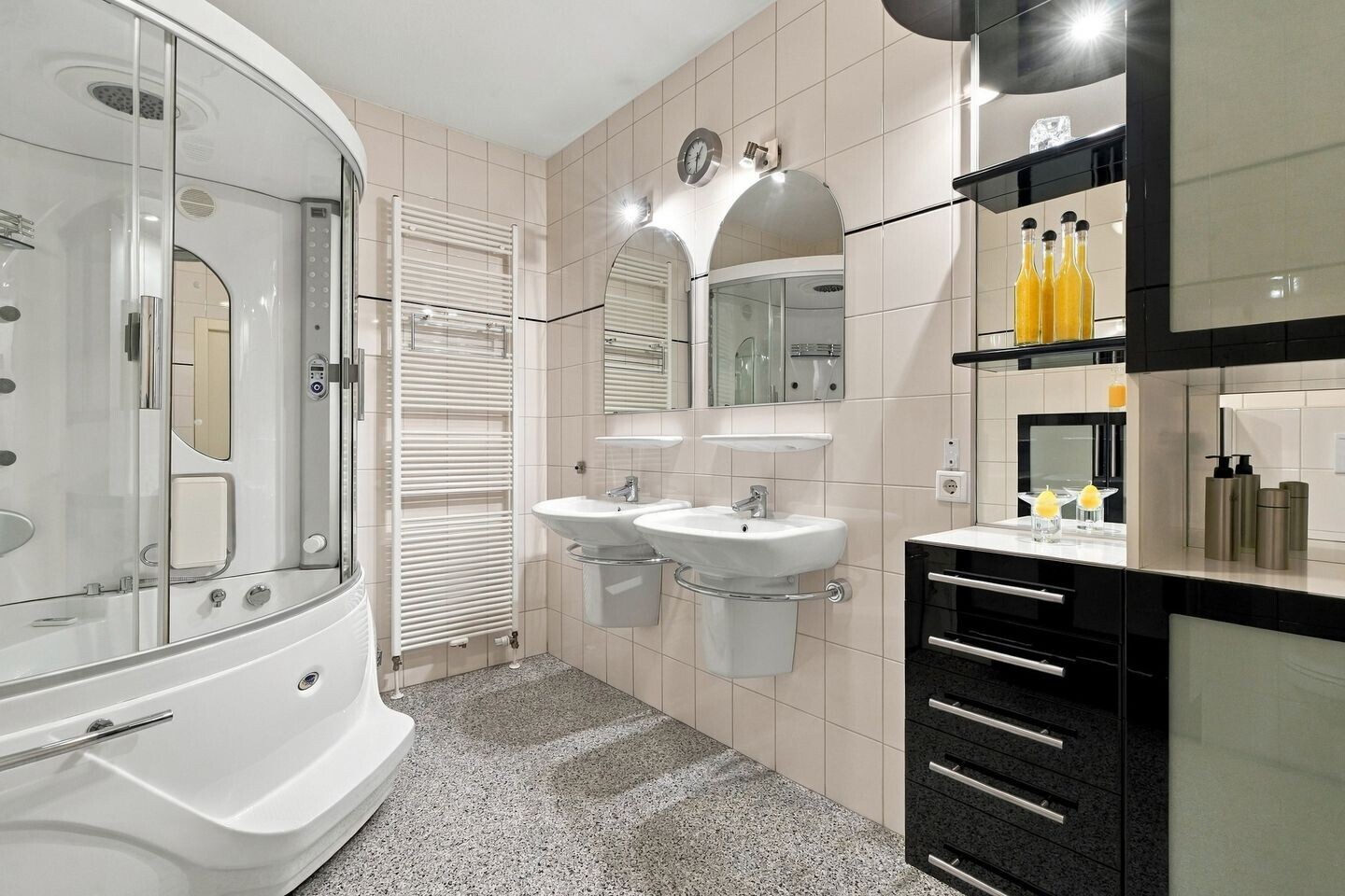 Appartement te koop: Boulevard Bankert 524, Vlissingen