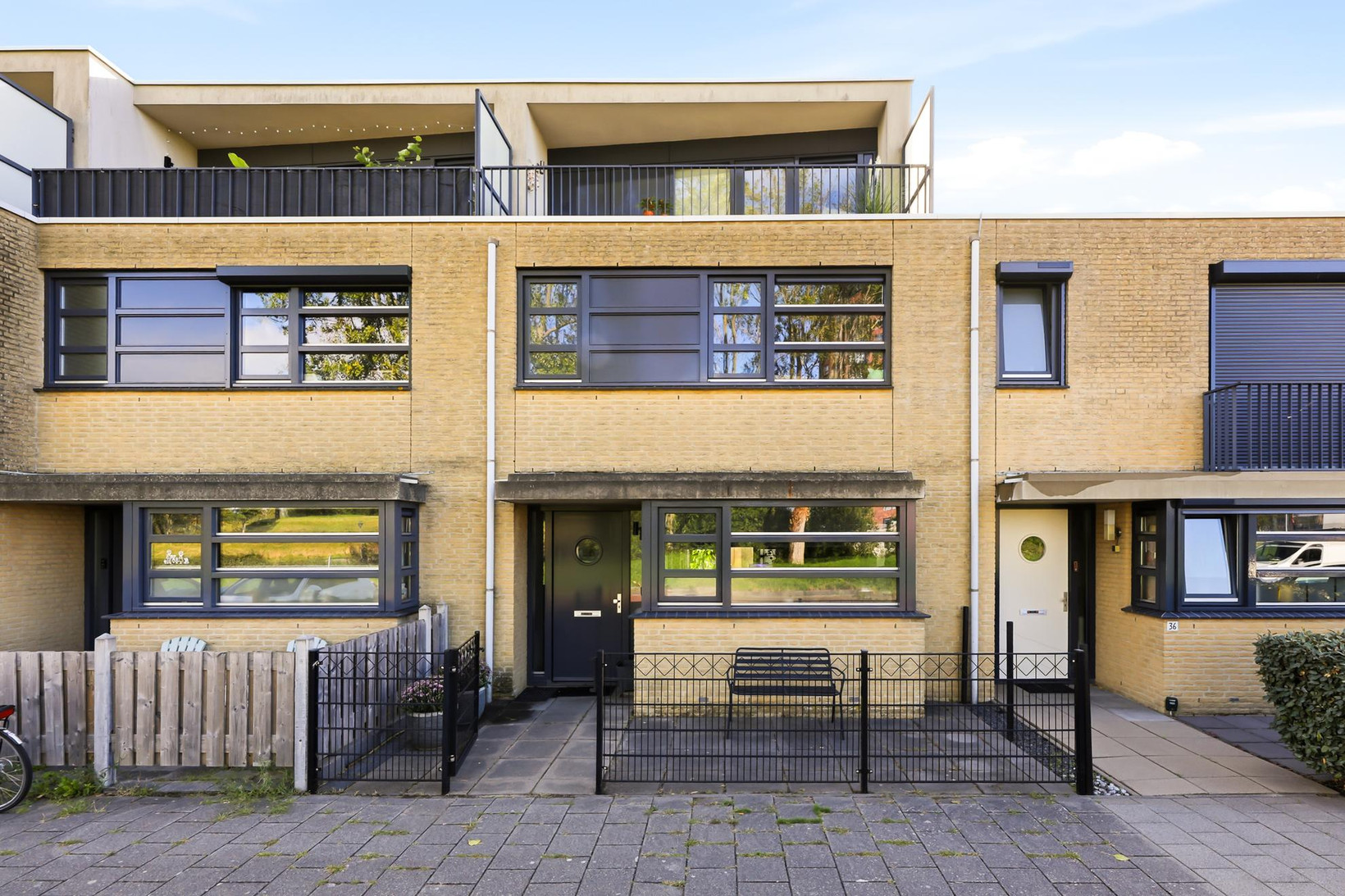 Tussenwoning te koop: Meindert Hobbemalaan 38, Vlissingen