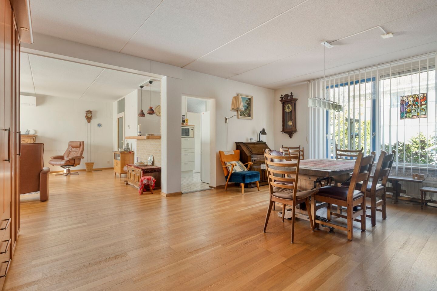 Tussenwoning te koop: Ruys de Beerenbrouckstraat 145, Vlissingen