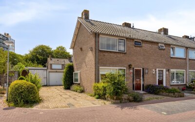 Donker Curtiusstraat 37