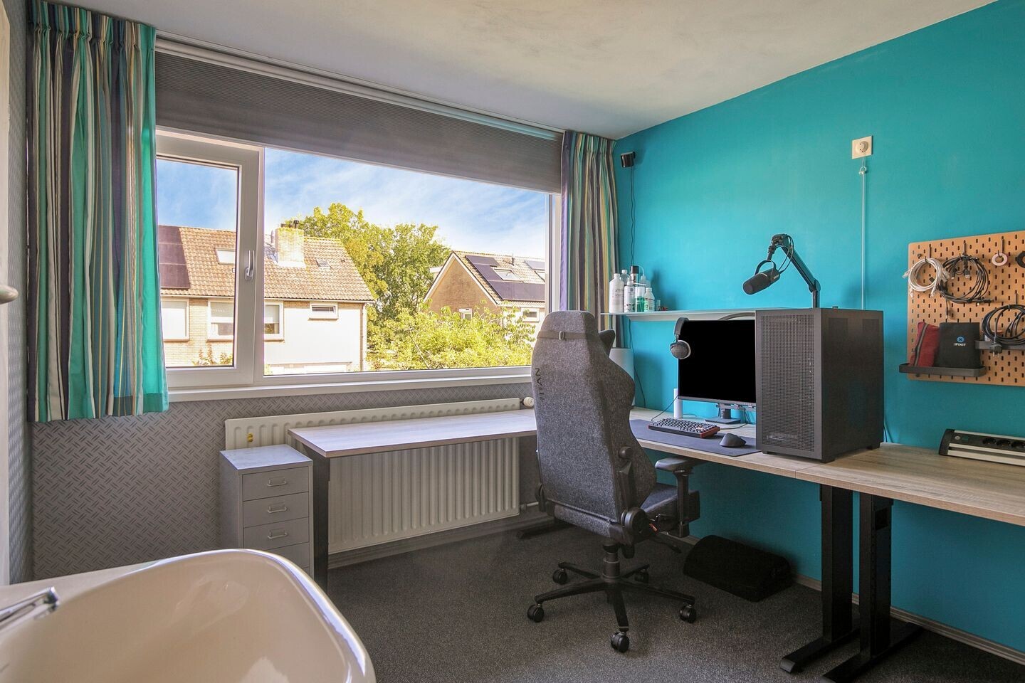 Twee-onder-één-kap te koop: Wagnerlaan 24, Vlissingen