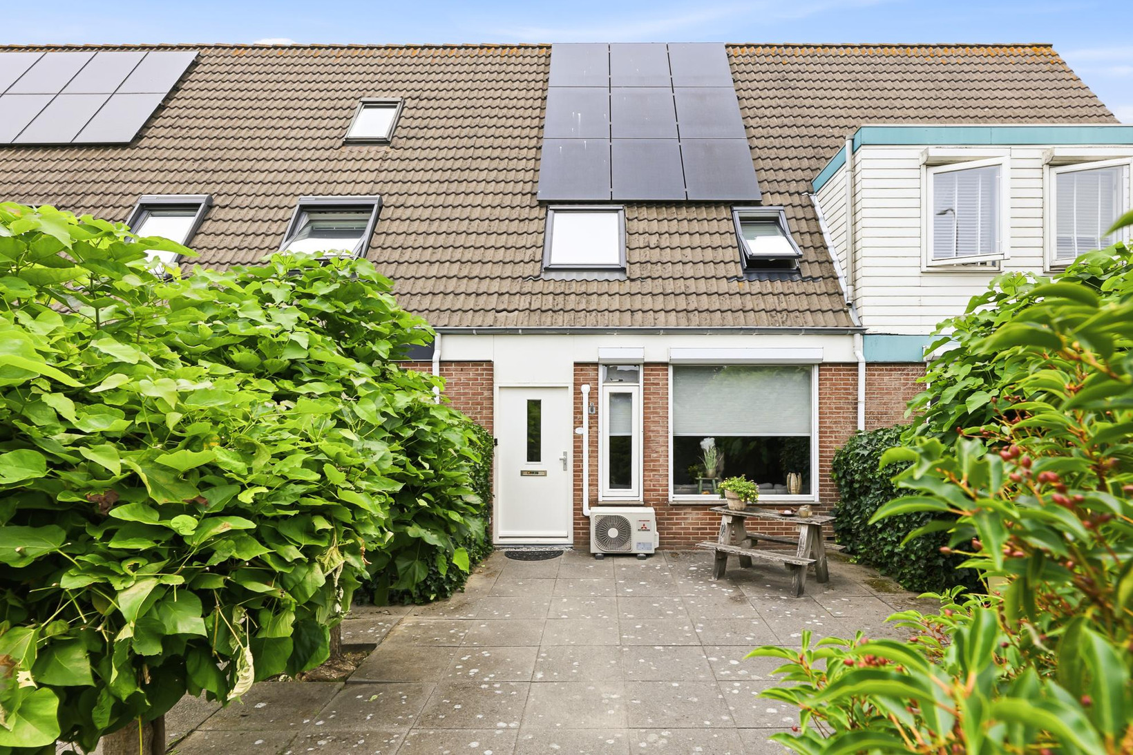Tussenwoning te koop: Rosenburglaan 270, Vlissingen