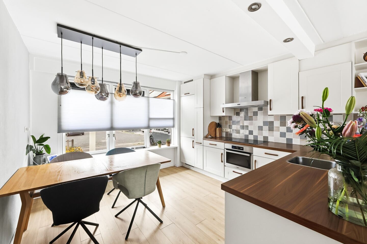 Tussenwoning te koop: Keizer Karelhof 29, Vlissingen