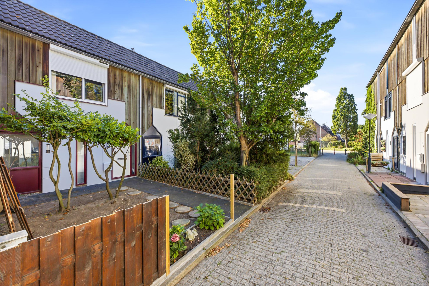 Tussenwoning te koop: Kanariesprenk 227, Vlissingen