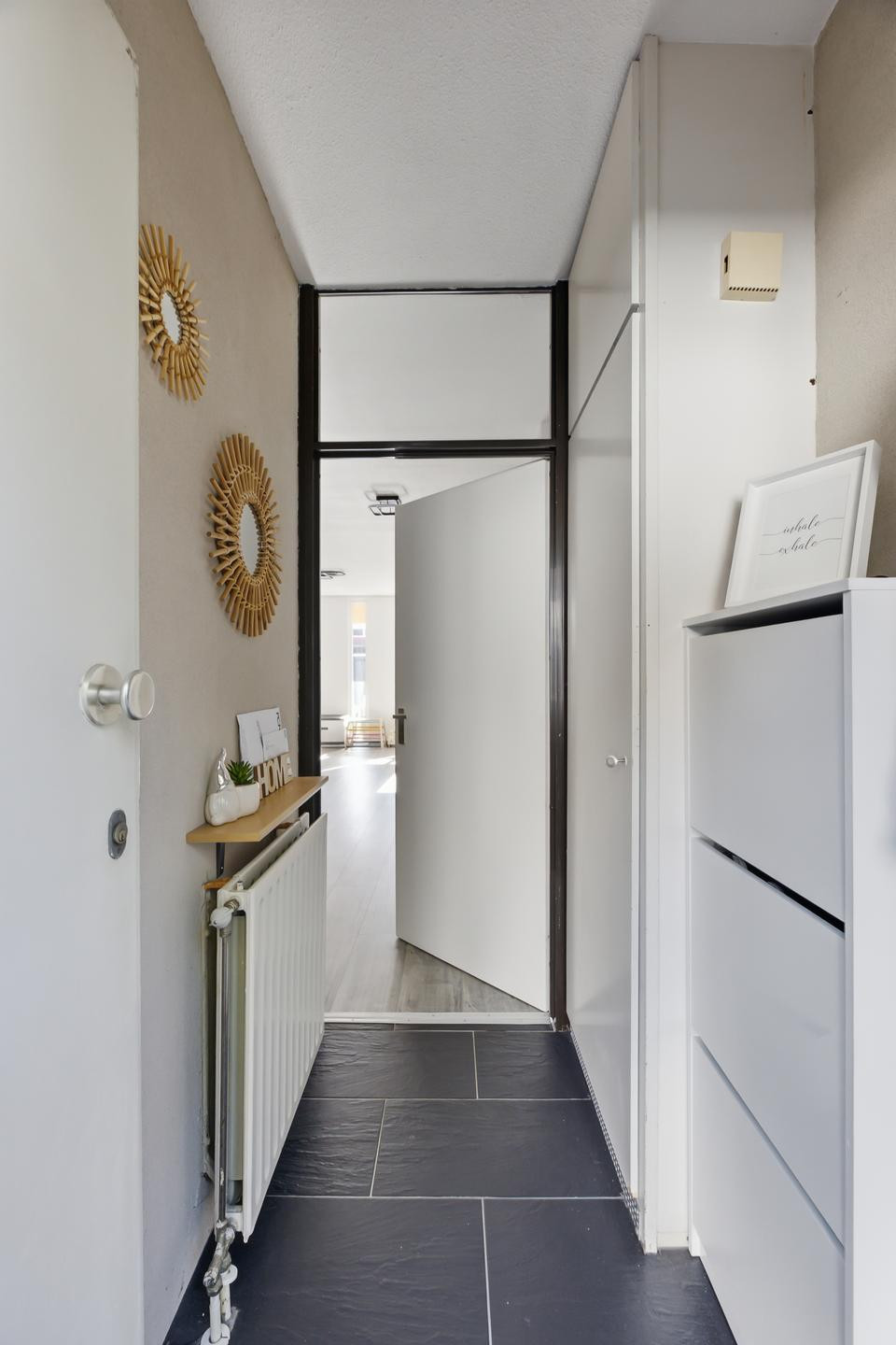 Tussenwoning te koop: Kanariesprenk 227, Vlissingen