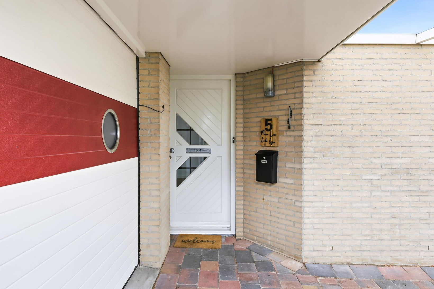 Twee-onder-één-kap te koop: Wibautlaan 5, Vlissingen