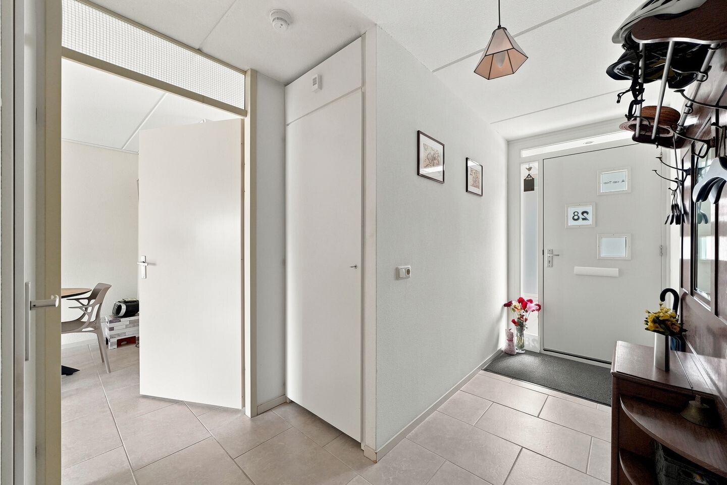 Tussenwoning te koop: Haagland 28, Vlissingen