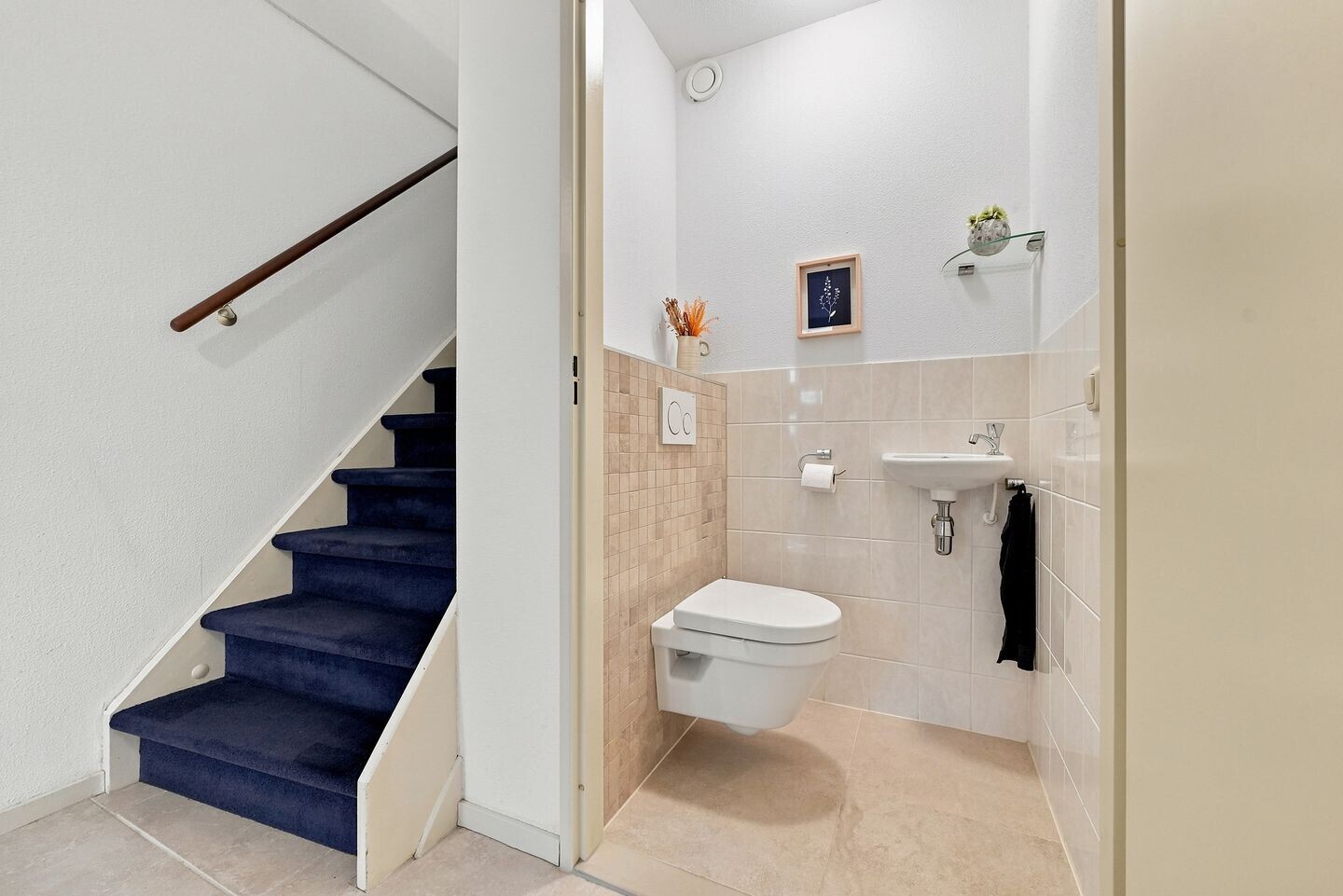 Tussenwoning te koop: Haagland 28, Vlissingen