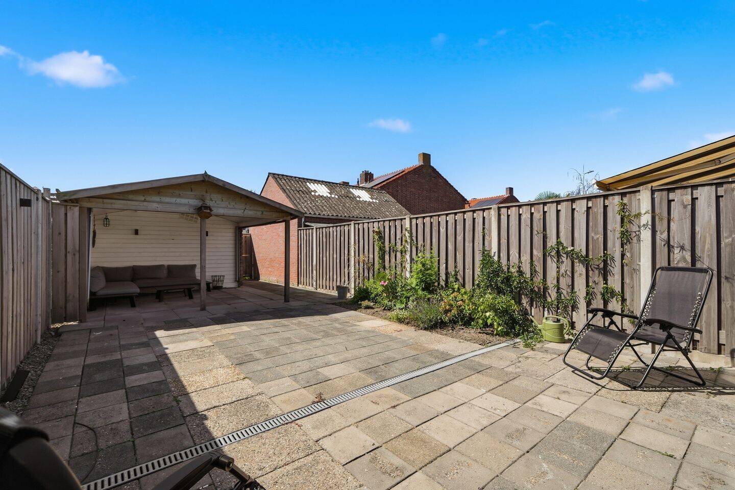 Tussenwoning te koop: Doornluststraat 23, Oost-Souburg