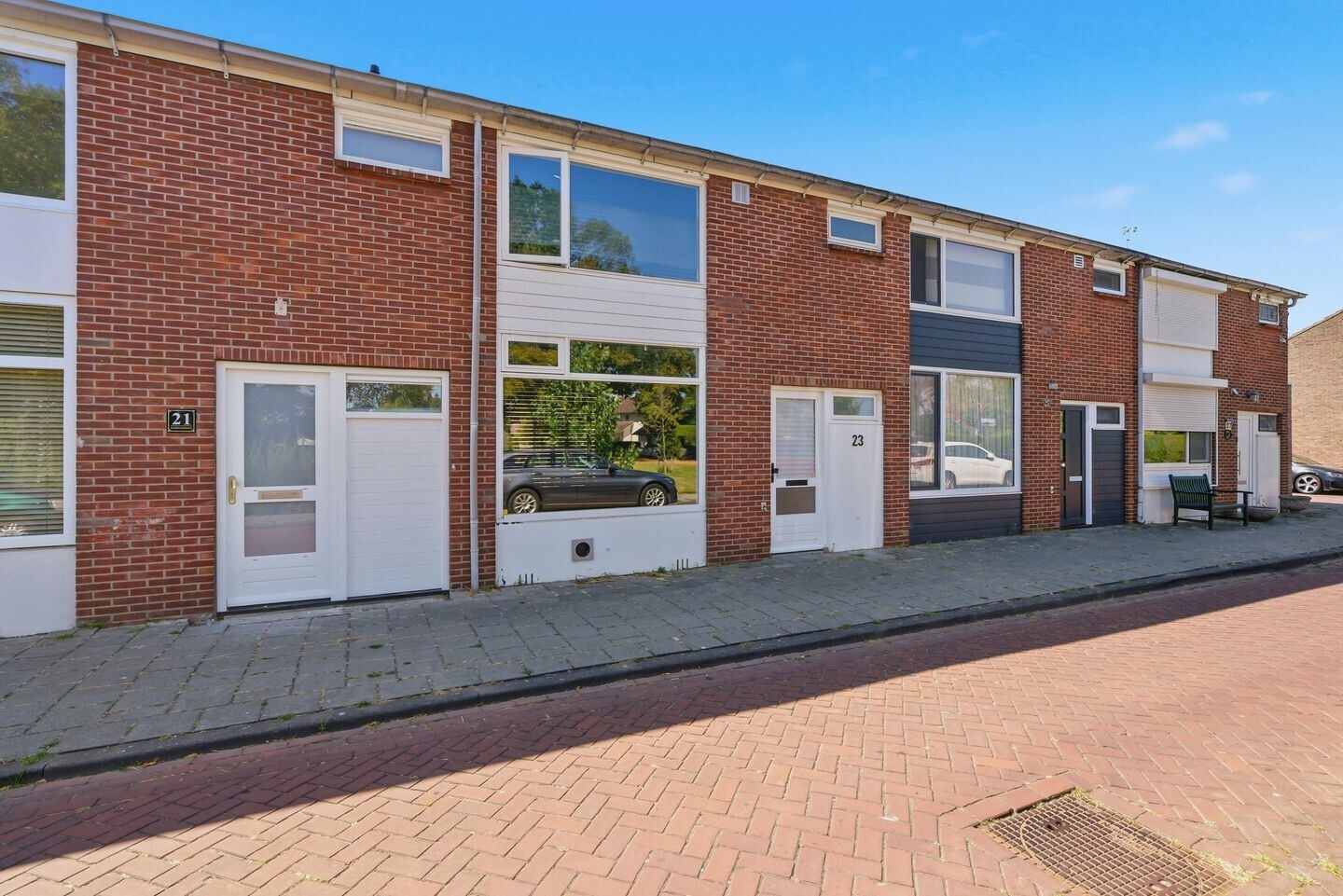 Tussenwoning te koop: Doornluststraat 23, Oost-Souburg