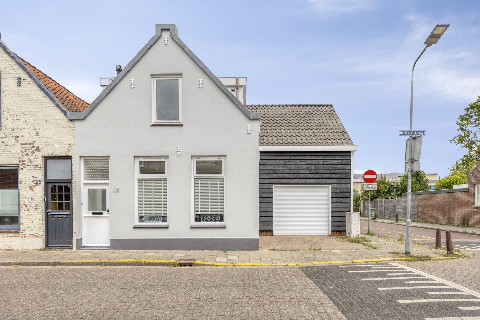 Hoekwoning te koop: Buteuxstraat 26, Oost-Souburg