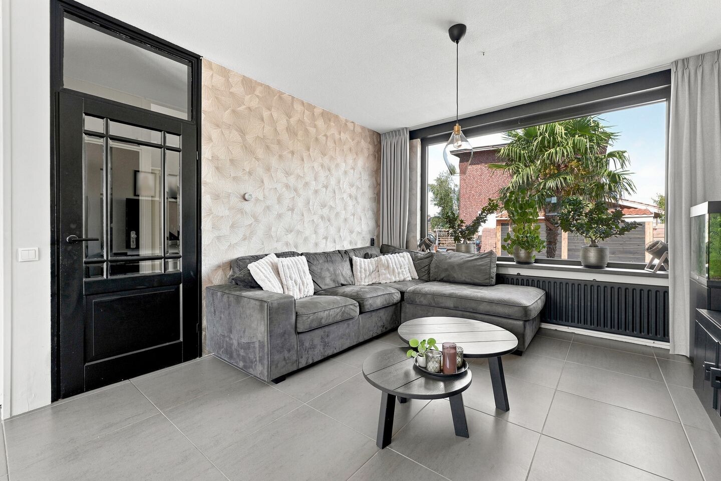Hoekwoning te koop: Pieter Louwersestraat 41, Oost-Souburg