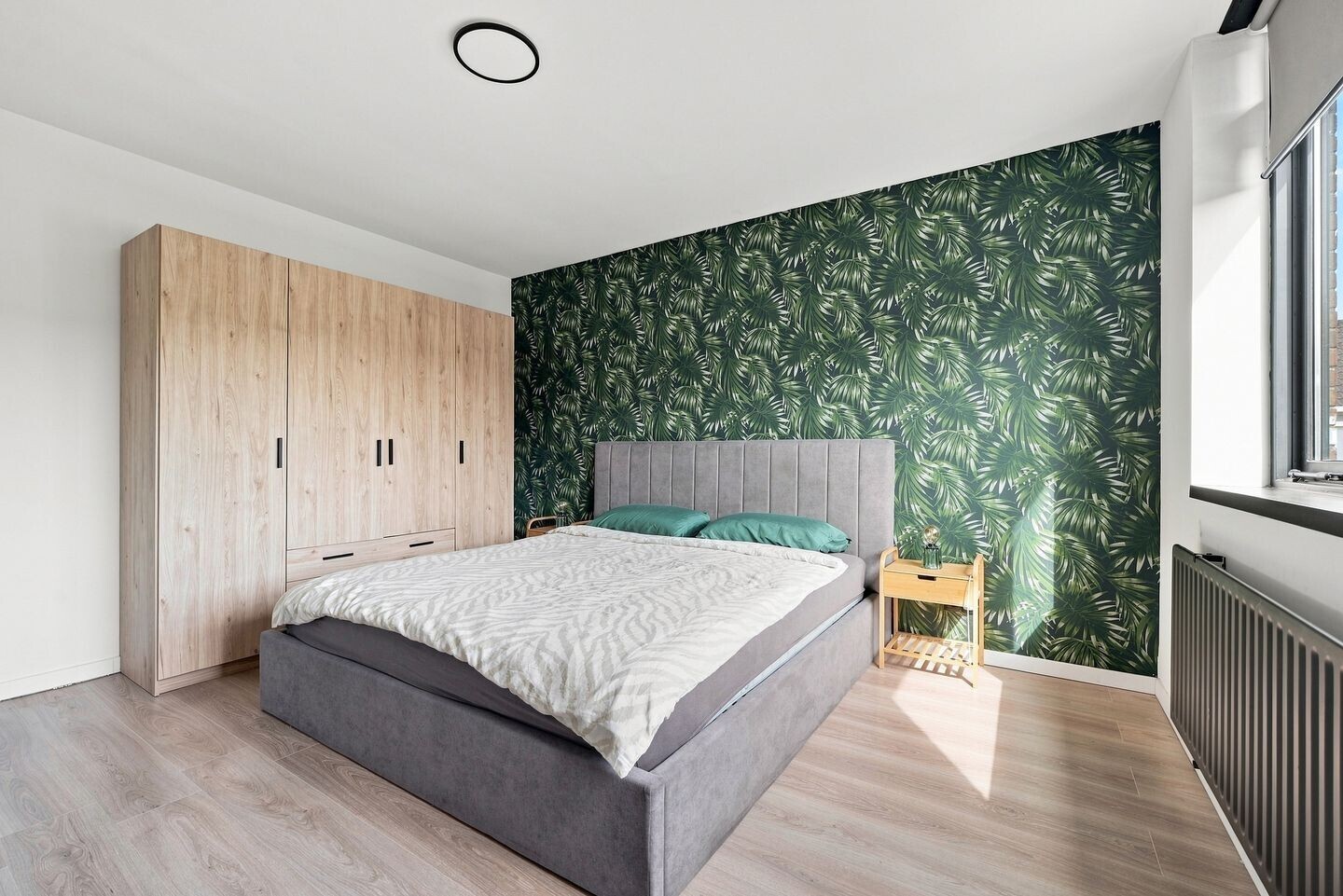 Hoekwoning te koop: Wittezeestraat 49, Oost-Souburg