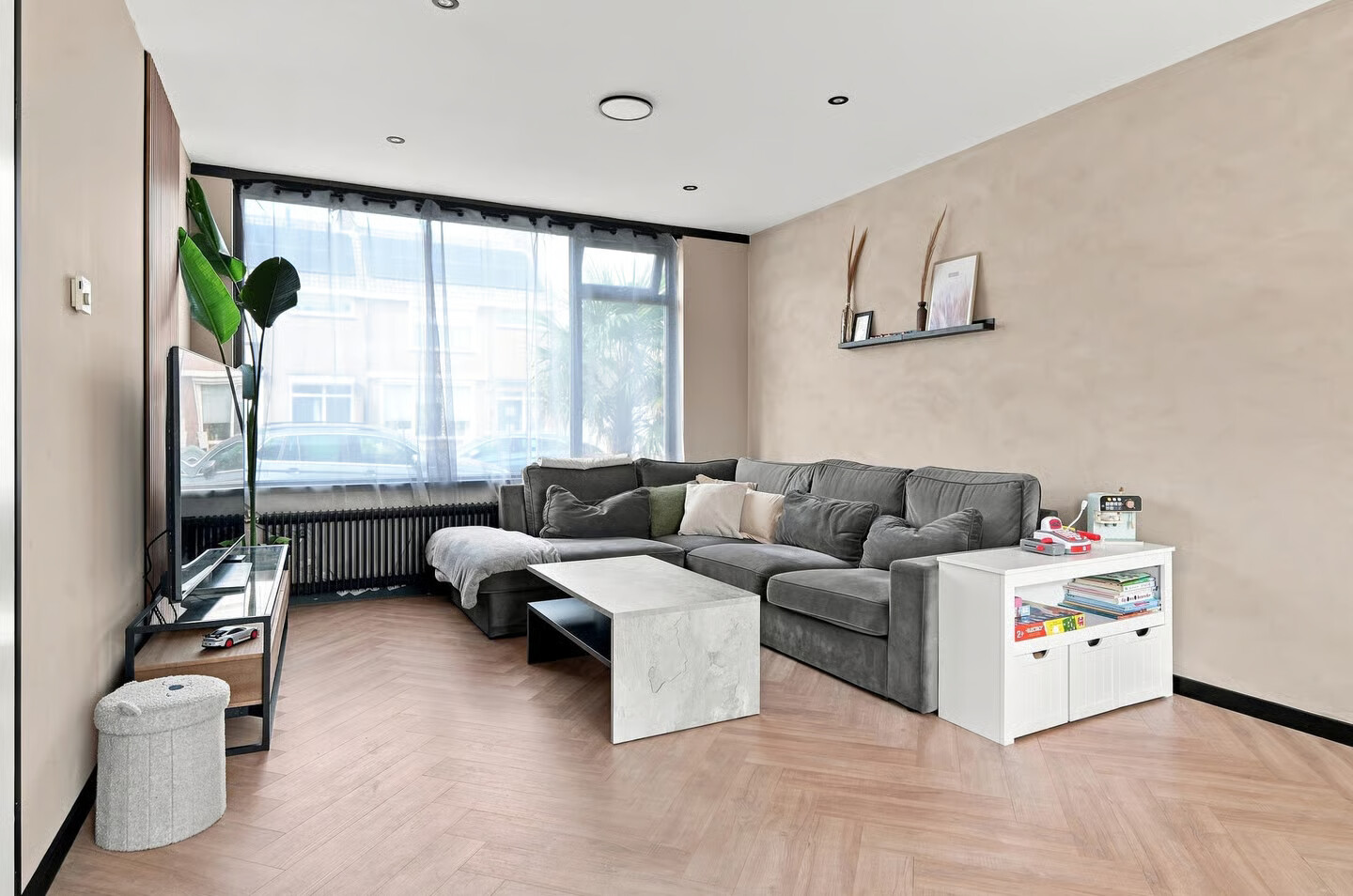 Hoekwoning te koop: Wittezeestraat 49, Oost-Souburg