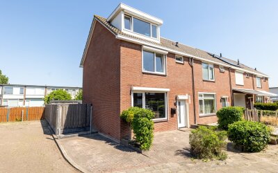 Zuiderzeestraat 8