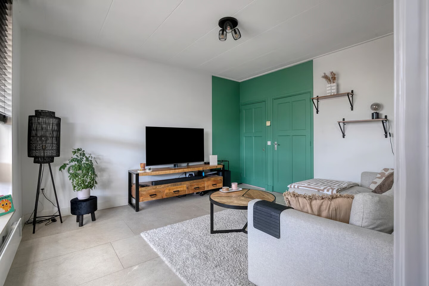 Tussenwoning te koop: Kromwegesingel 32, Oost-Souburg