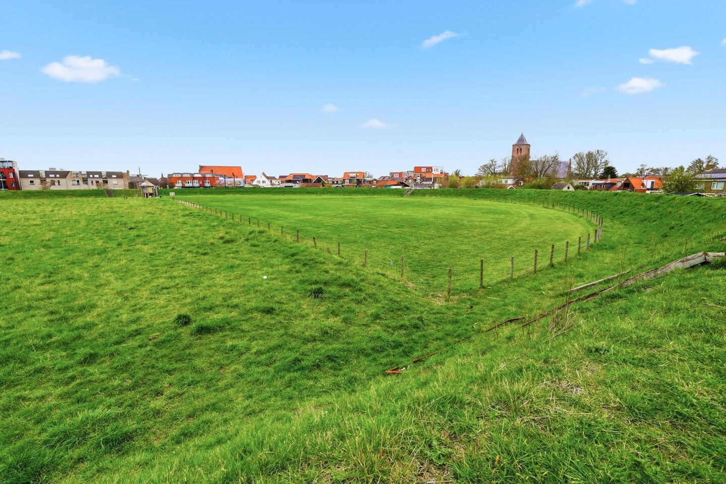 Tussenwoning te koop: Ritthemsestraat 48, Oost-Souburg