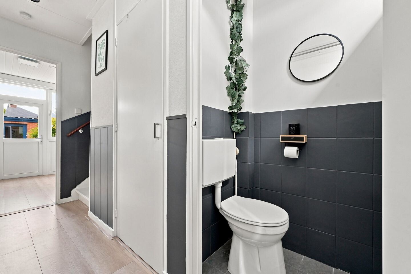Tussenwoning te koop: Burgemeester Stemerdinglaan 190, Oost-Souburg