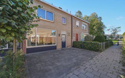Esdoornstraat 45