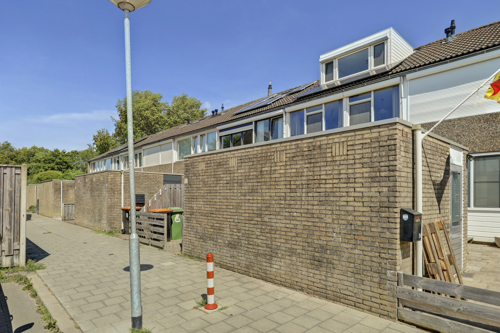 Tussenwoning te koop: Spaarnestraat 26, Oost-Souburg