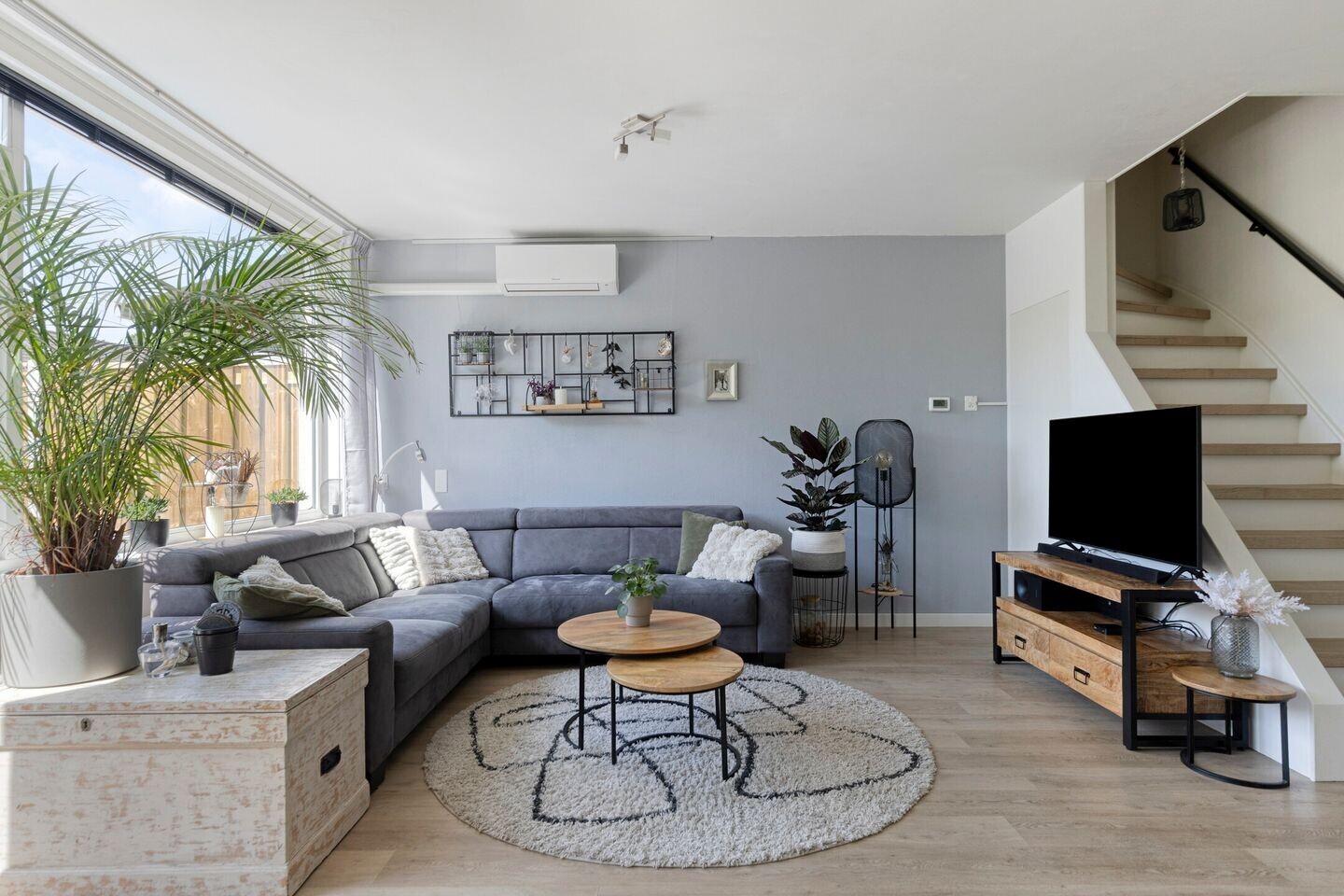 Tussenwoning te koop: Middelburgsestraat 107, Oost-Souburg