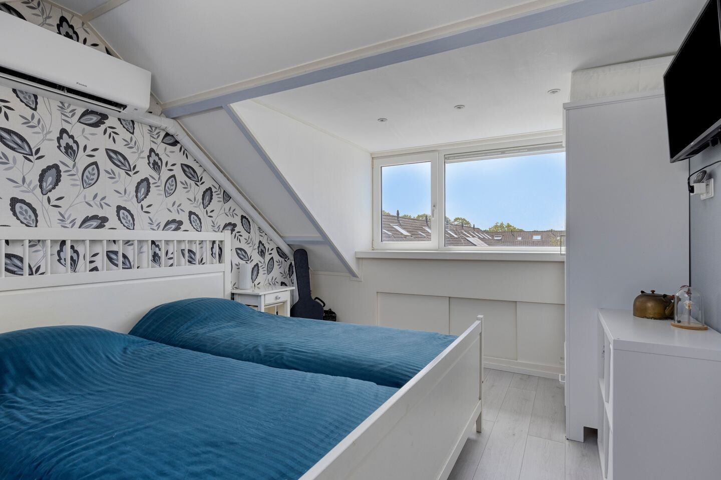 Tussenwoning te koop: Middelburgsestraat 107, Oost-Souburg