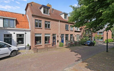 Dorpsstraat 14