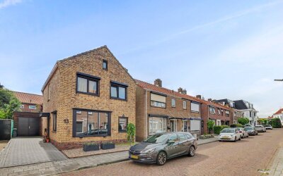 Beatrixstraat 13