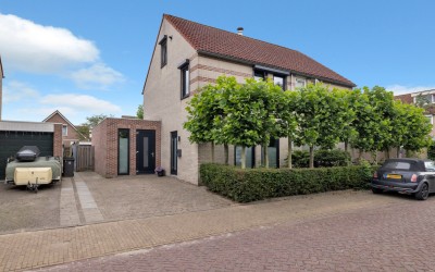 Pontiaanstraat 14