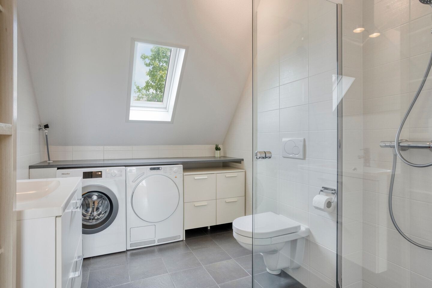 Tussenwoning te koop: Krullevaar 26, Kapelle