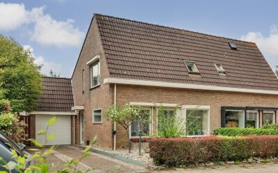Esdoornstraat 46