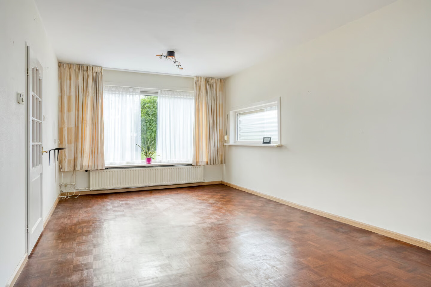 Twee-onder-één-kap te koop: Rembrandtstraat 23, Heinkenszand