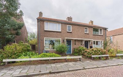 Raadhuisstraat 10