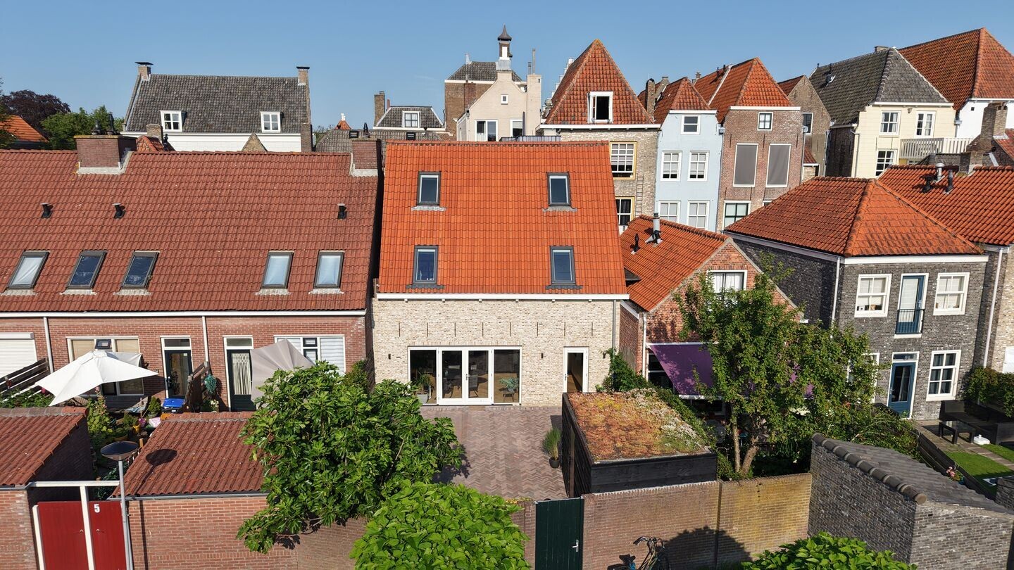 Hoekwoning te koop: Ossenhoofdstraat 7, Goes