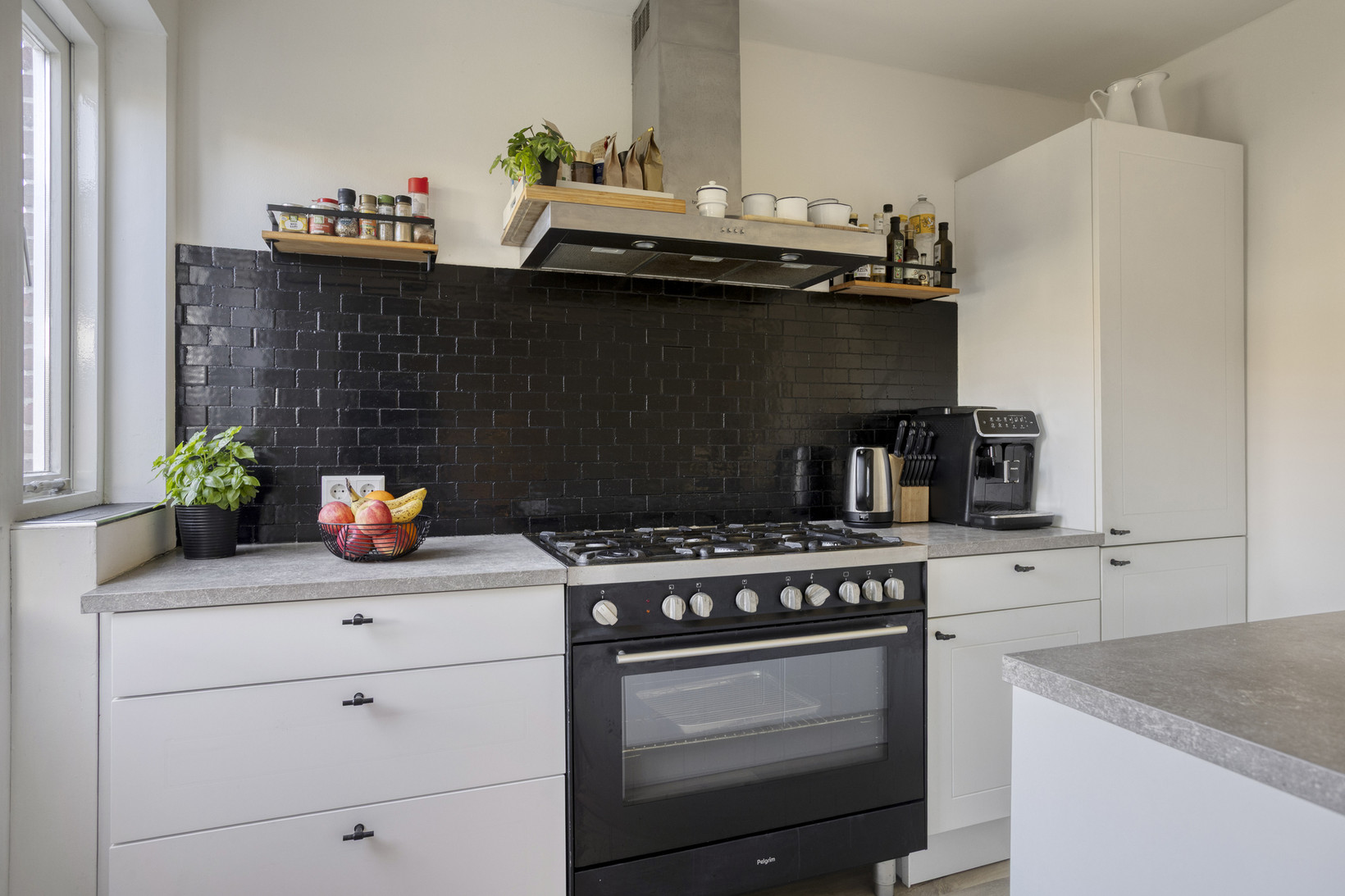 Hoekwoning te koop: Tulpstraat 21, Goes
