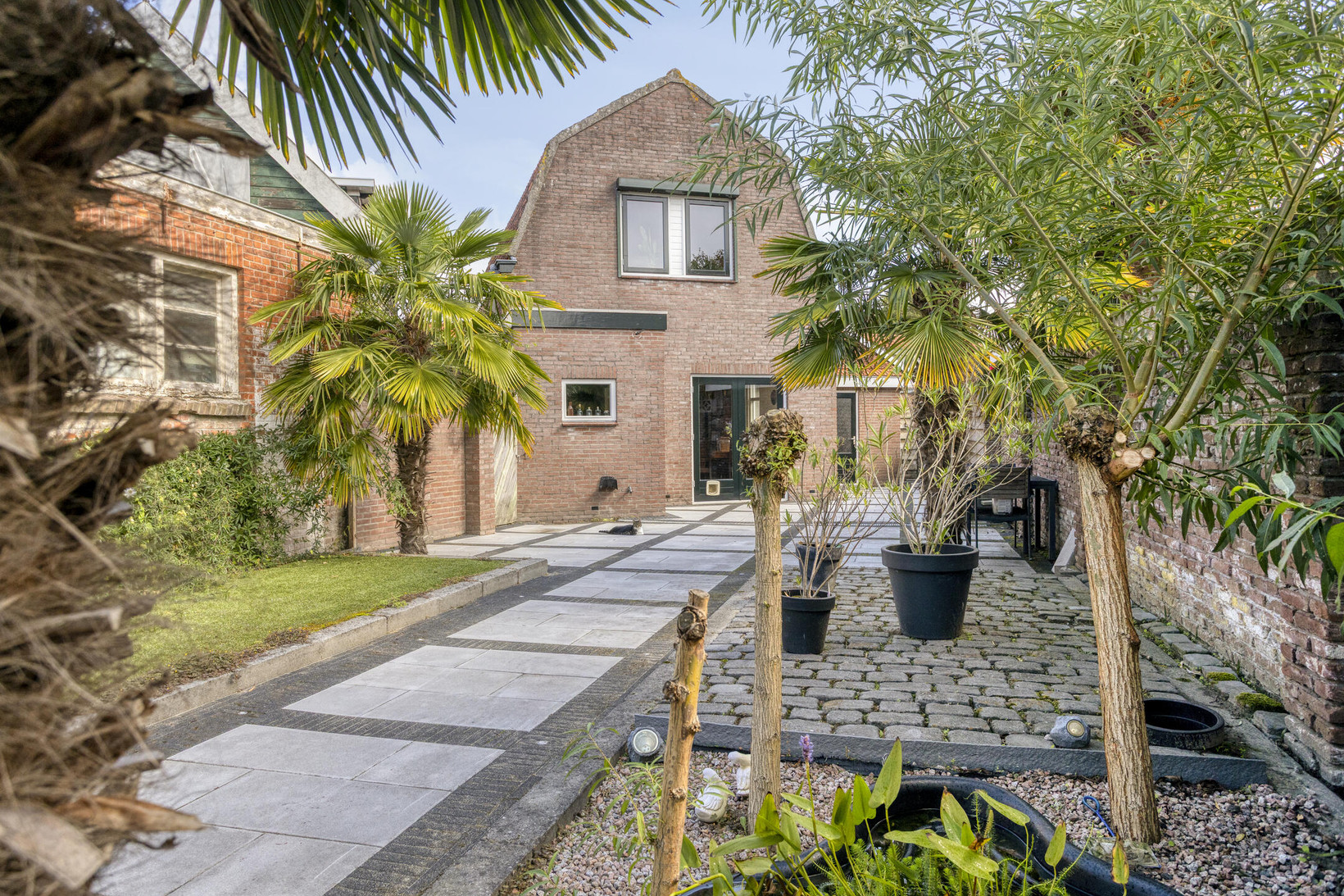 Vrijstaande woning te koop: Heernisseweg 107, Goes