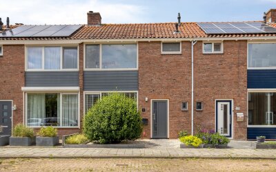 Perestraat 11
