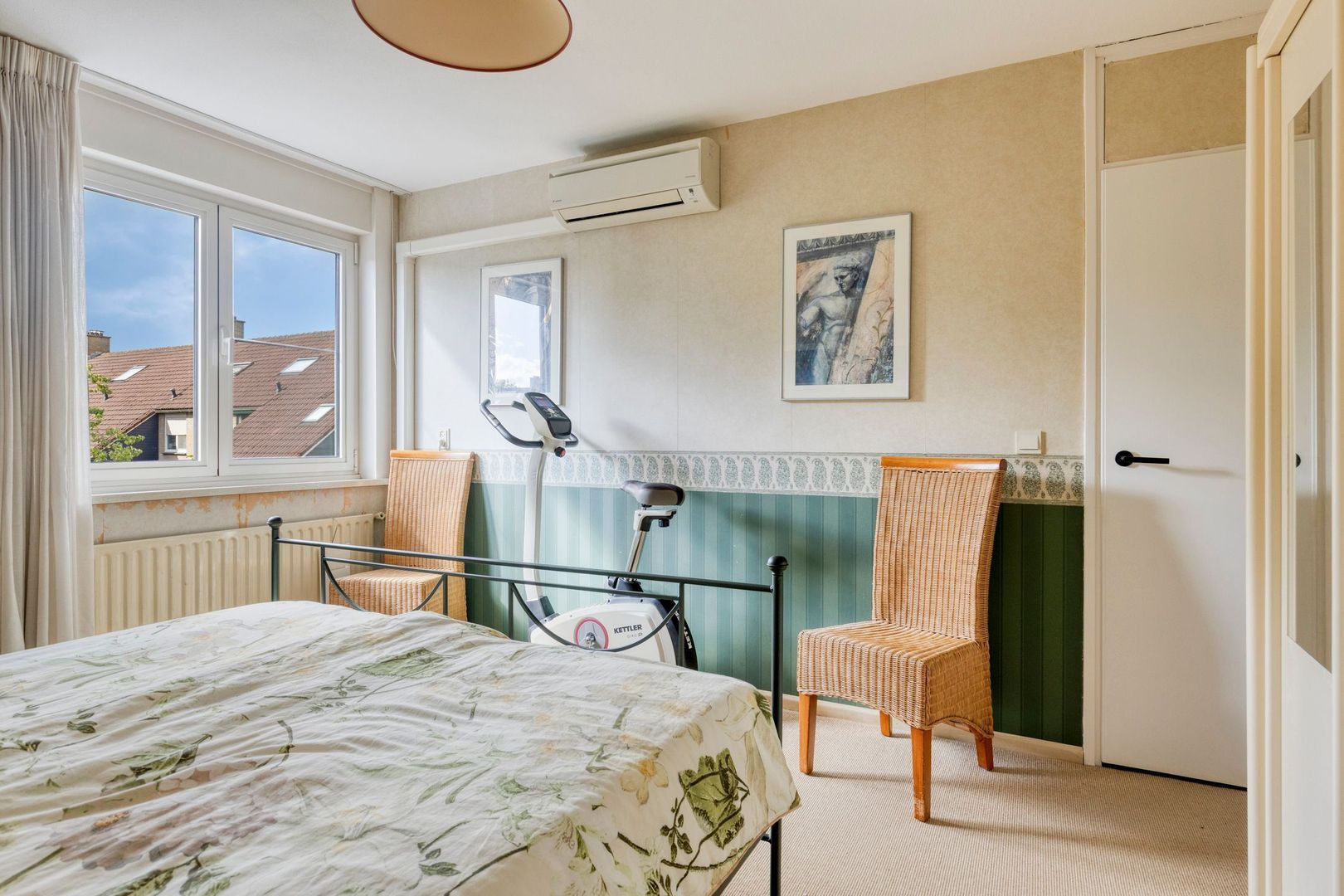 Tussenwoning te koop: Europalaan 56, Goes