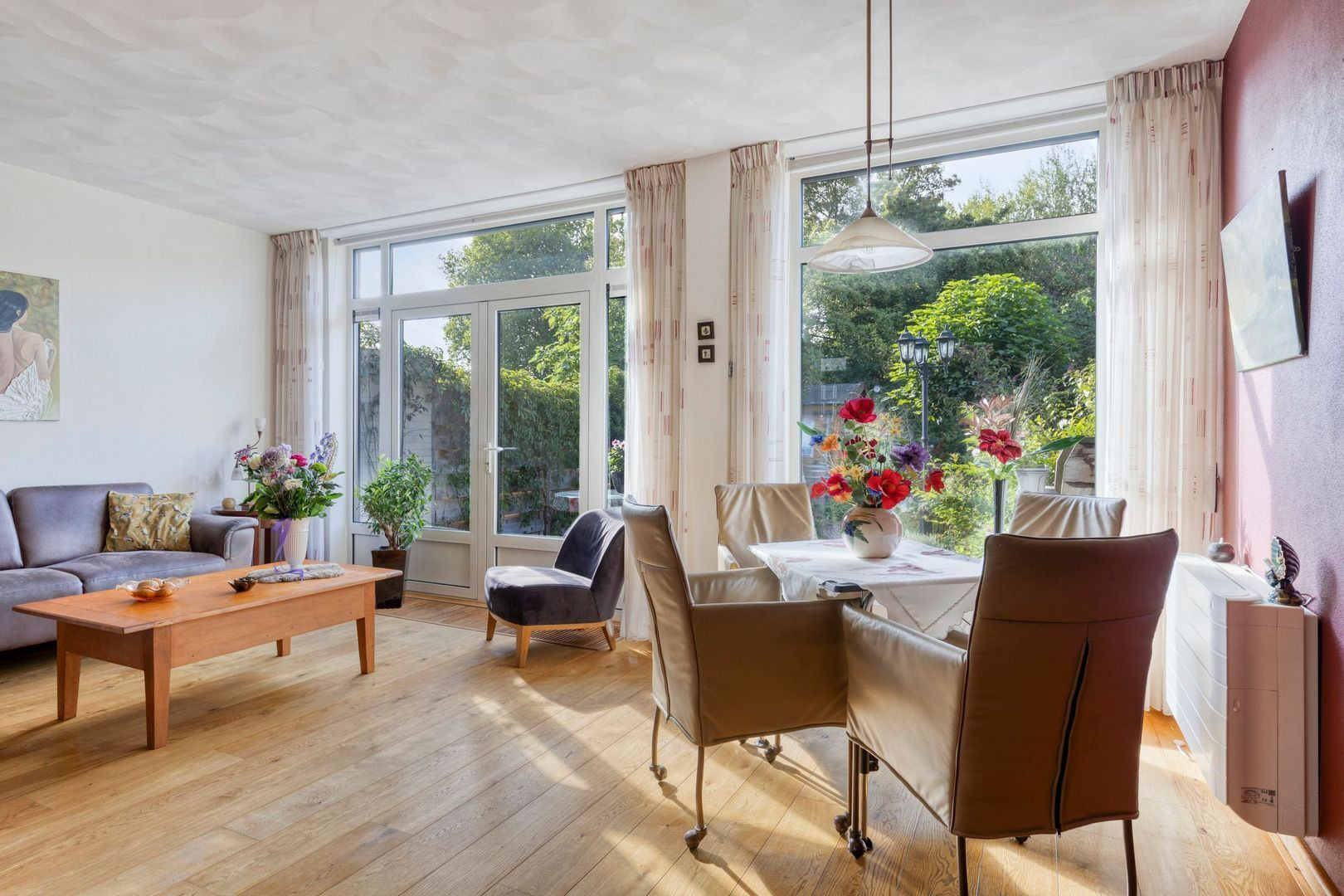 Tussenwoning te koop: Europalaan 56, Goes