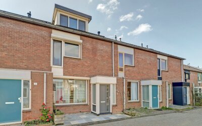 De Gasperistraat 7
