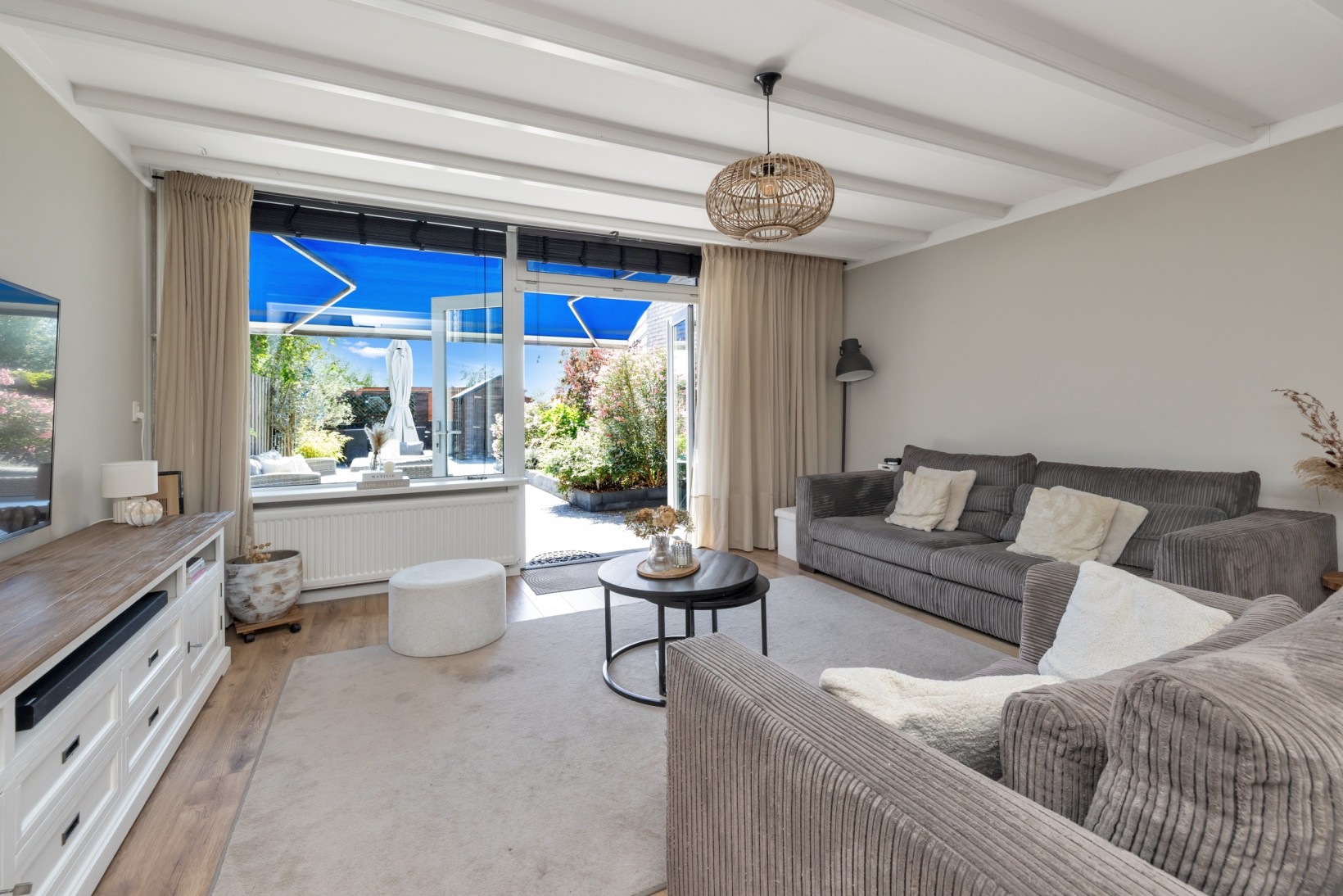 Tussenwoning te koop: Calsstraat 26, Goes