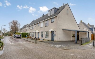 Frank van Borsselenstraat 23