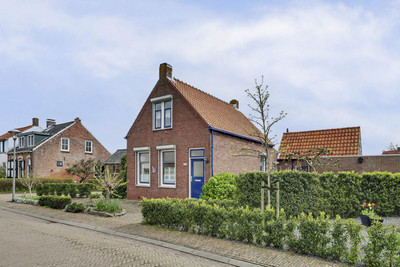 Dorpsstraat 16