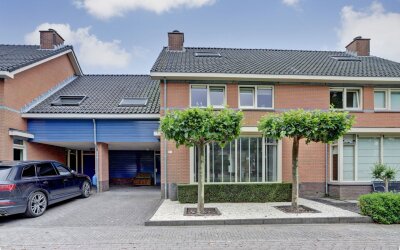 I.G.J.van den Boschstraat 43